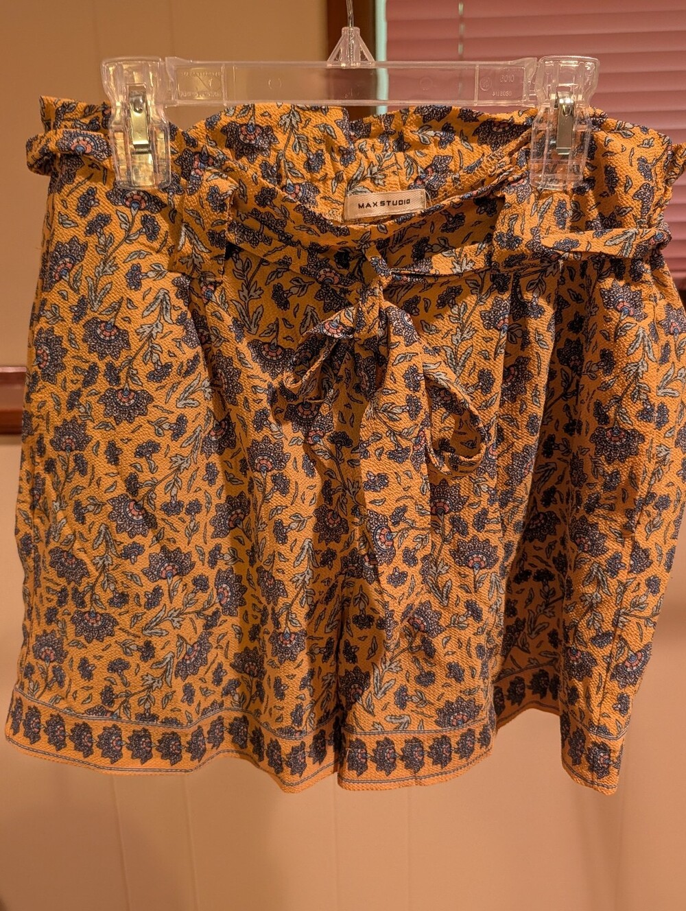 Max Studio mustard yellow shorts